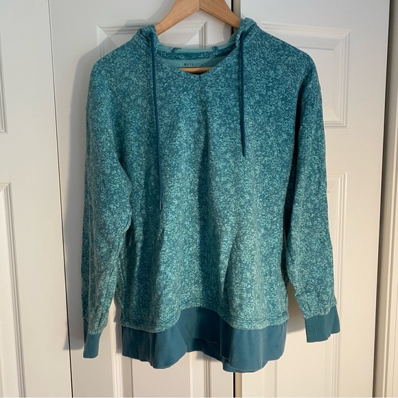 Athleta Pull Over Sweatshirt - Green with White pattern - Size Small - Picture 1 of 3
